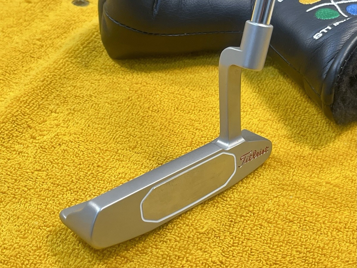 Scotty Cameron 2005 Studio Style Newport 2 33in 350g GRIP IN