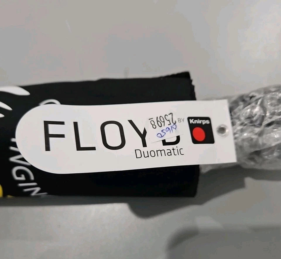 NUEVO NUEVO CON ETIQUETAS Paraguas Knirps Floyd Duomatic Negro Blanco Cambiando de Color (cuando está mojado) Foto 4 de 4