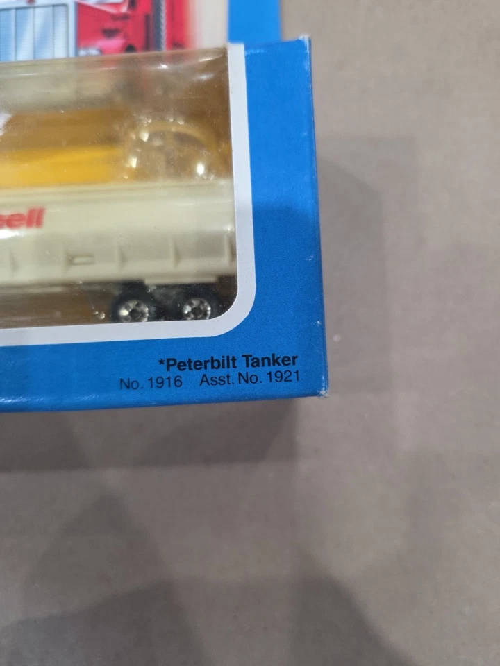 Equipo de dirección Hot Wheels 1980 #1916 Peterbilt Shell petrolero de gasolina nuevo Hong Kong Foto 2 de 4