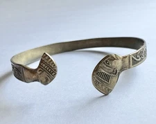 Antique 1920s Egyptian Revival Brass Queen Nephertity Bust Wrap Bracelet