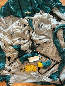 Vintage WALRUS Cascade Condo 1999 Camping Tent, 4-6 Person, Limited Edition, MSR