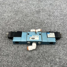 MAC VALVES INC 825C-PM-501JM-552  Solenoid Valve 24VDC Used