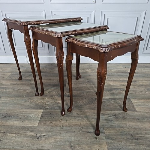 Antique Vintage Queen Anne Carved Wooden Nest Of 3 Tables - Glass Leather Tops - Picture 11 of 24