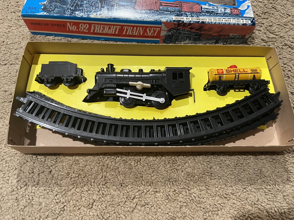 Vintage HAJI Made In JAPAN WIND-UP 9 Piece #92 FREIGHT TRAIN Set