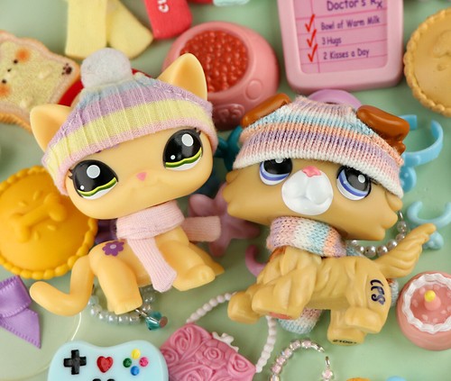 Accessori carini casuali 25 pezzi collare cibo fiocchi gonna adatto lps giocattoli animali bambini gioco - Foto 3 di 8