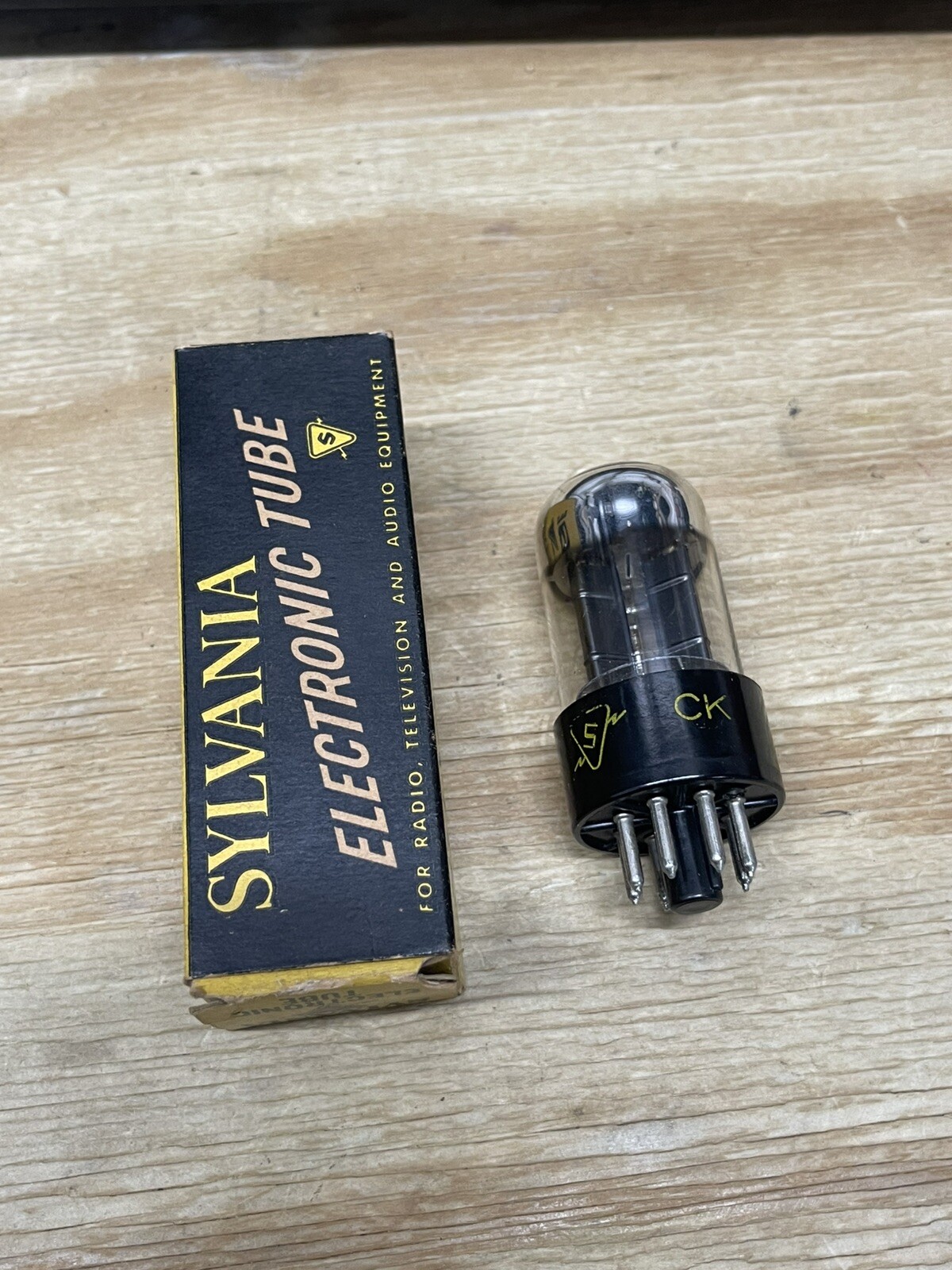 NOS Sylvania 6SN7GTB CK Chrome Top Black Plate Vacuum Tube