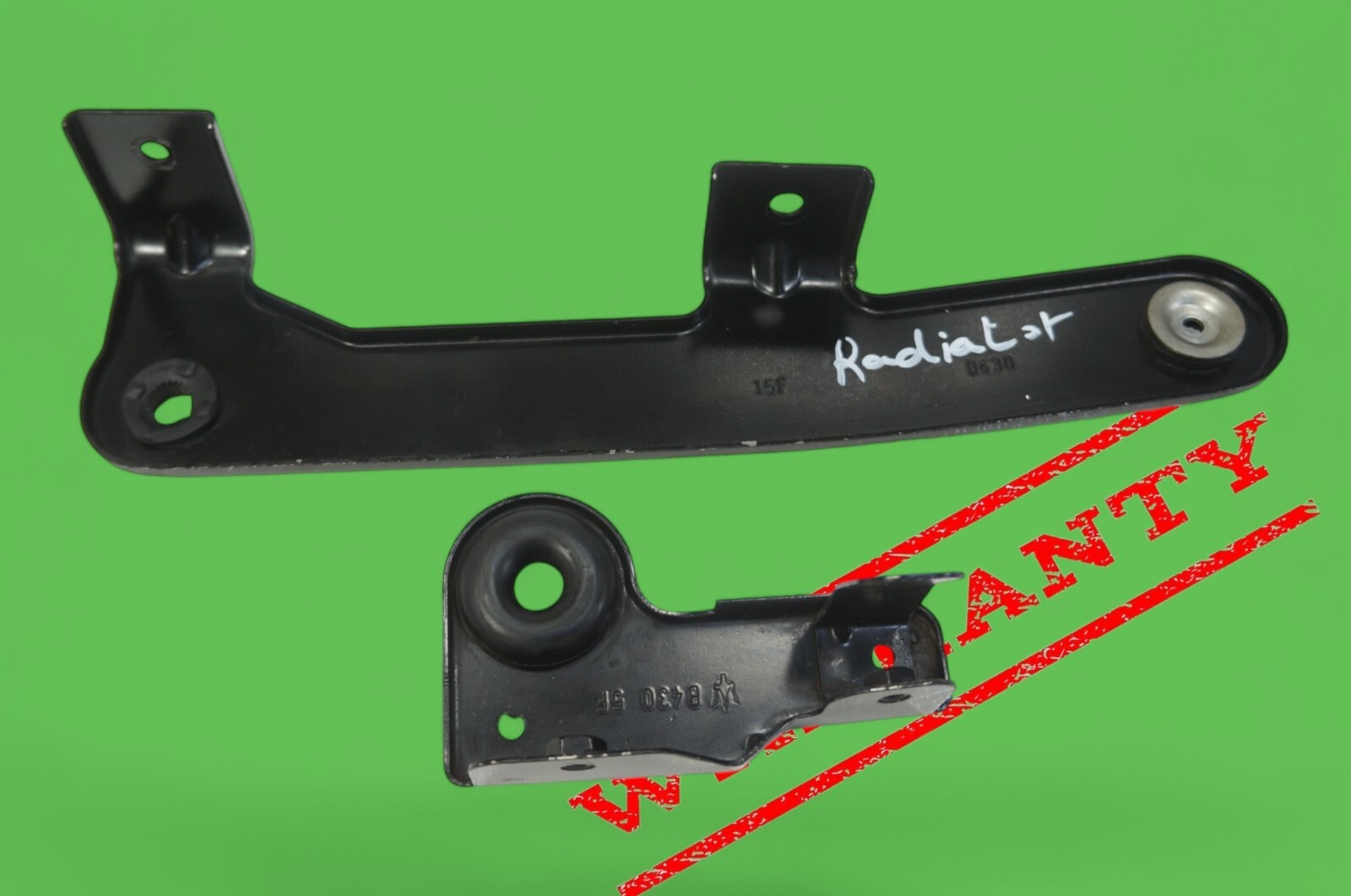 RIGHT RADIATOR MOUNT BRACKET SUPPORT 2pc MASERATI GHIBLI 2014-2022