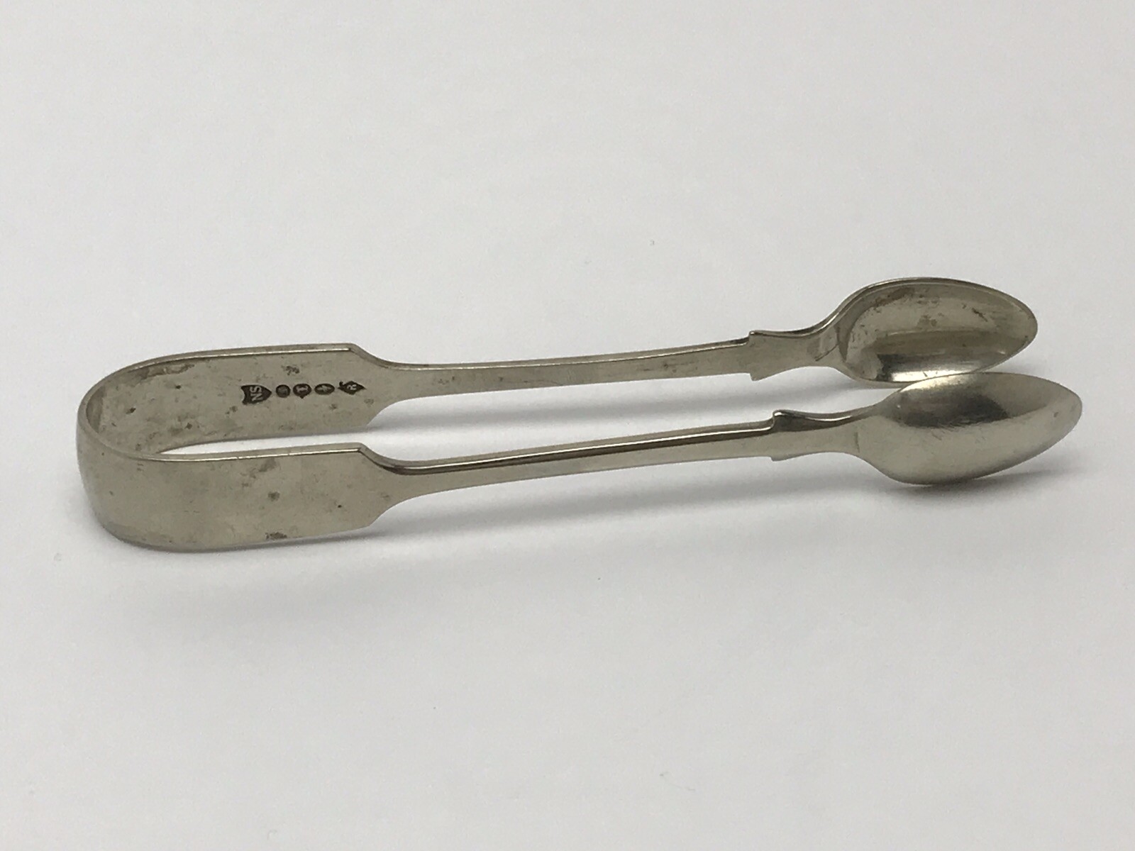 Vintage Daniel & Arter NS Nevada Silver Sugar Tongs Excellent Condition