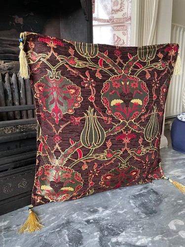 Brown Chenille Cushion Cover 40x40cm, Tulip & Pomegranate Pattern, Ottoman Style - Picture 7 of 12