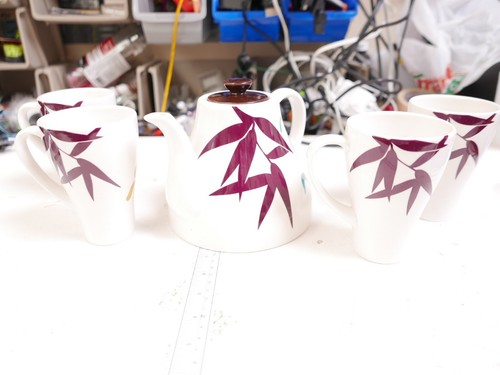 Starbucks 2006 Set of 5 Pieces Ceramic Teapot Coffee Server and 4 Cups - Picture 9 of 13
