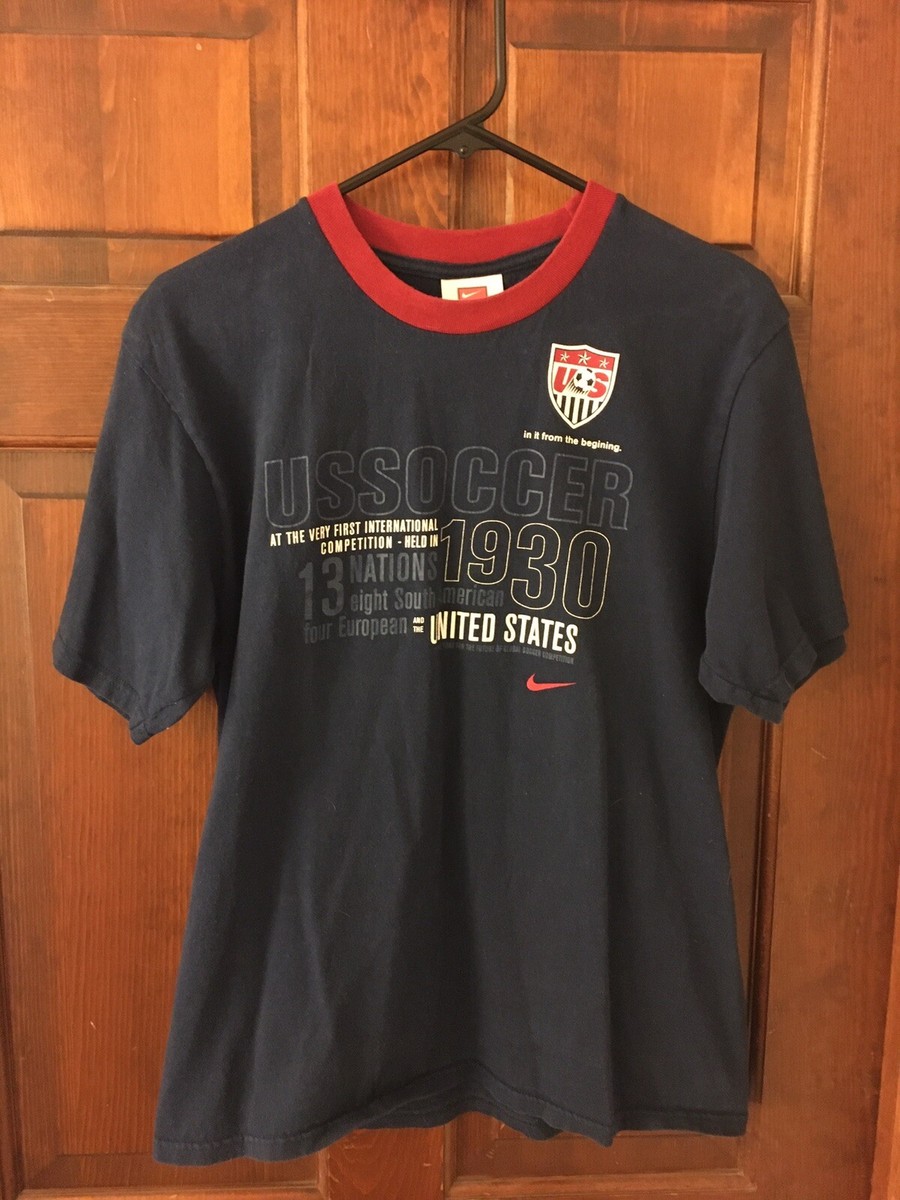 NIKE USA サッカー ユニフォーム Lサイズ Nike US Soccer United States 1930 “In It From The Beginning” Shirt