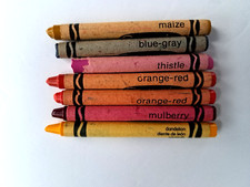 Lot of 7-Retired Crayola Crayons- 4 retired in 1990 2 ret. '99 1 ret. 2017