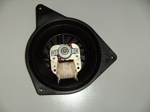 Bosch Backofen Lüftermotor  00659302