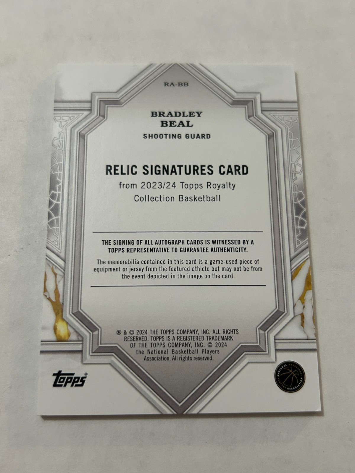 2023-24 Topps Royalty Bradley Beal 9/25 Game Used Patch Auto Suns view 2