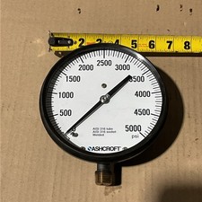 ASHCROFT PRESSURE GAUGE 0-5000PSI 316 TUBE  SOCKET NOS