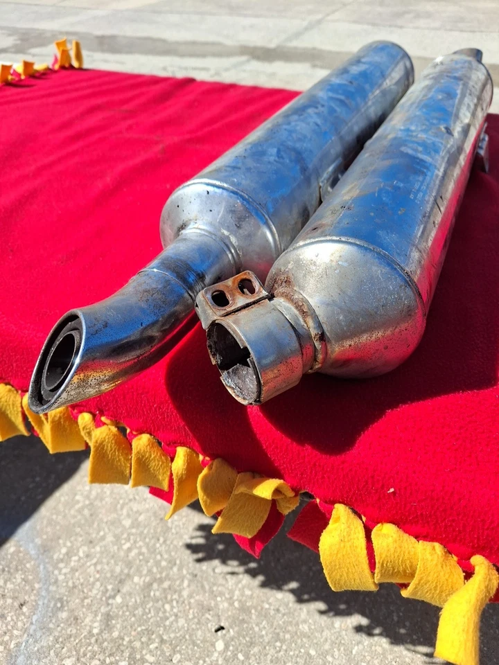 Honda GL1500 1990 88-90 Goldwing OEM silenciador tubo silenciador par Foto 2 de 4