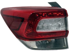 Left - Driver Side Tail Light Assembly For 2018-2019 Subaru Crosstrek DB326QT