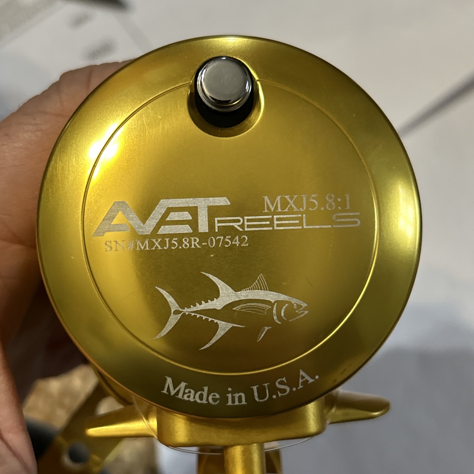 Avet MXJ 5.8:1 Gold Lever Drag Reel USA Tuna Engraved Early 
