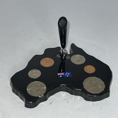 Vintage Desktop Pen holder Australia coins set genuine crystal craft Gold Coast.