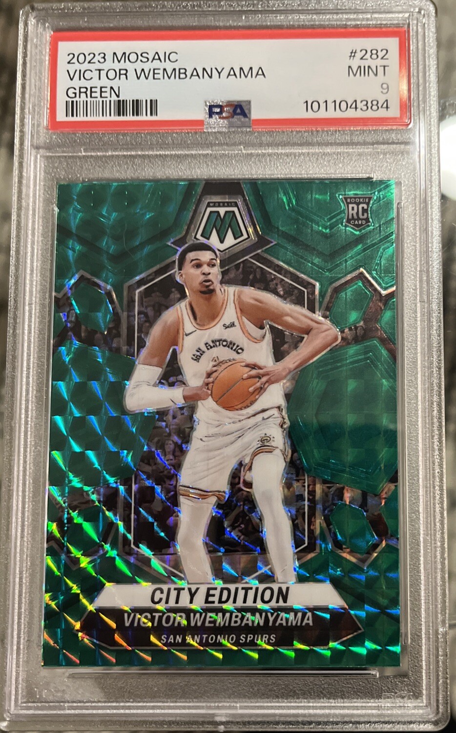 2023-24 Panini Mosaic Victor Wembanyama Green Mosaic City Edition PSA 9 RC #282