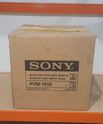 VINTAGE Sony PVM-145E black & white video monitor =E X C E L L E N T =