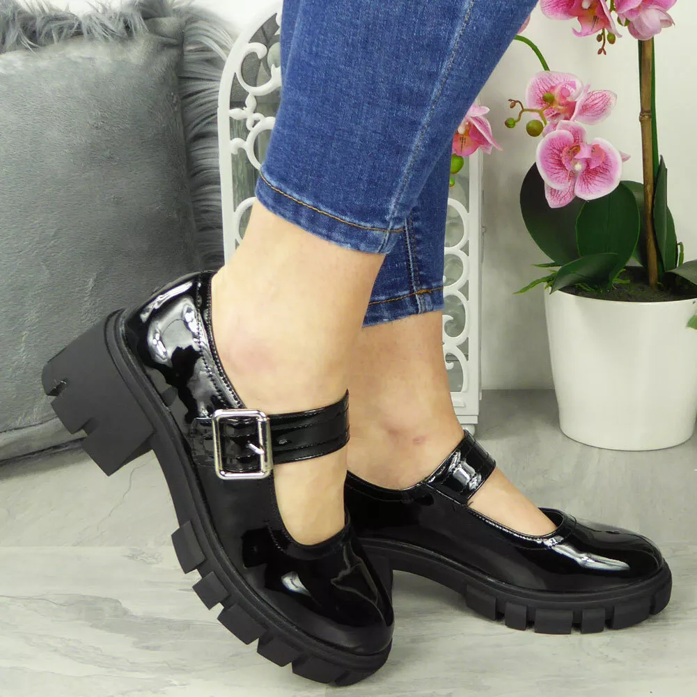Pretty shop school shoes