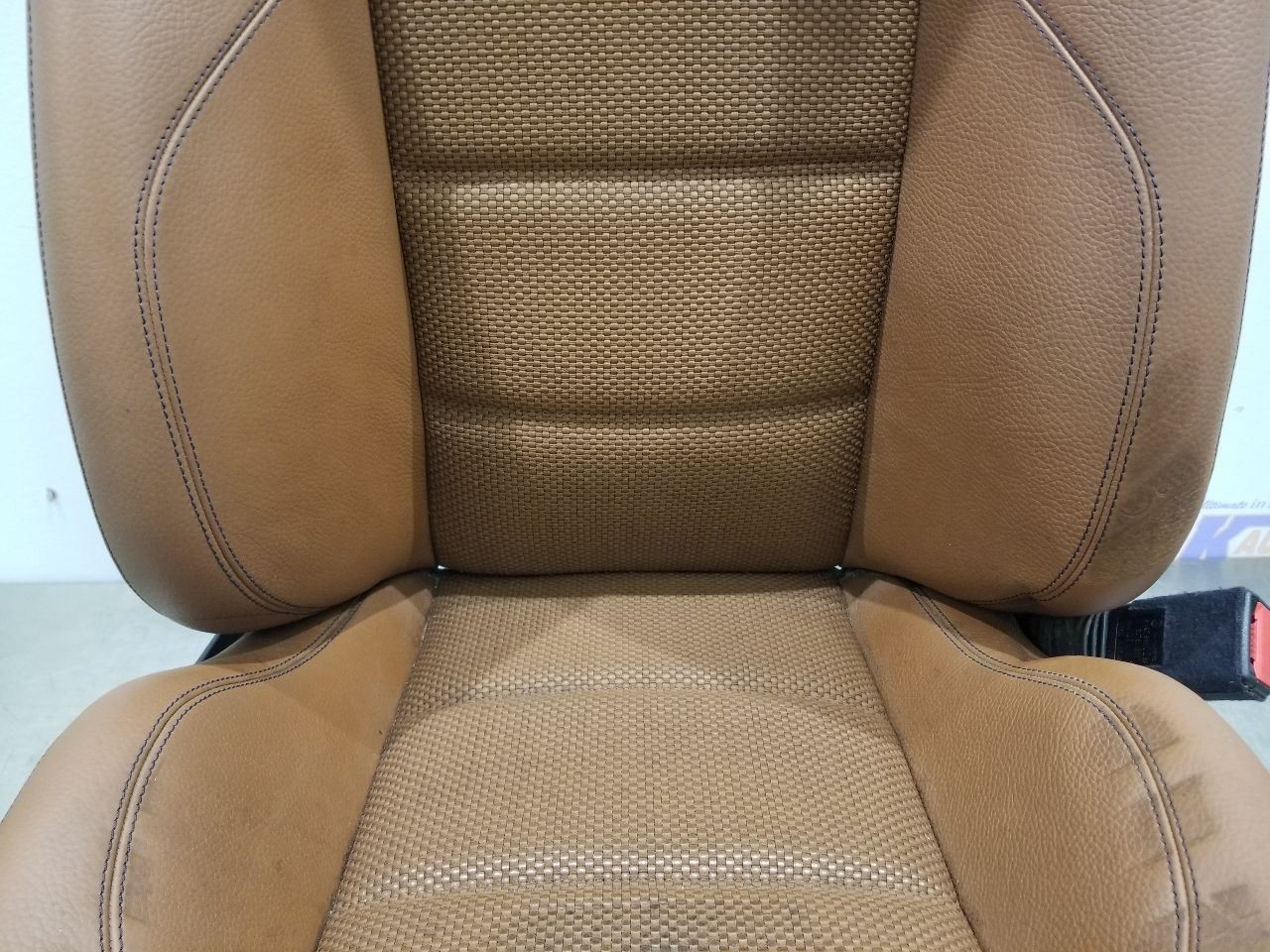 Mercedes-Benz SLS AMG FRONT+RIGHT Seat