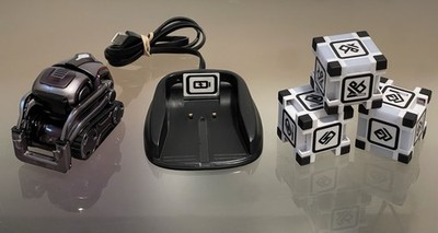 Anki Cozmo Educational Robot Liquid Metal, Charger and Cubes - 300-00047