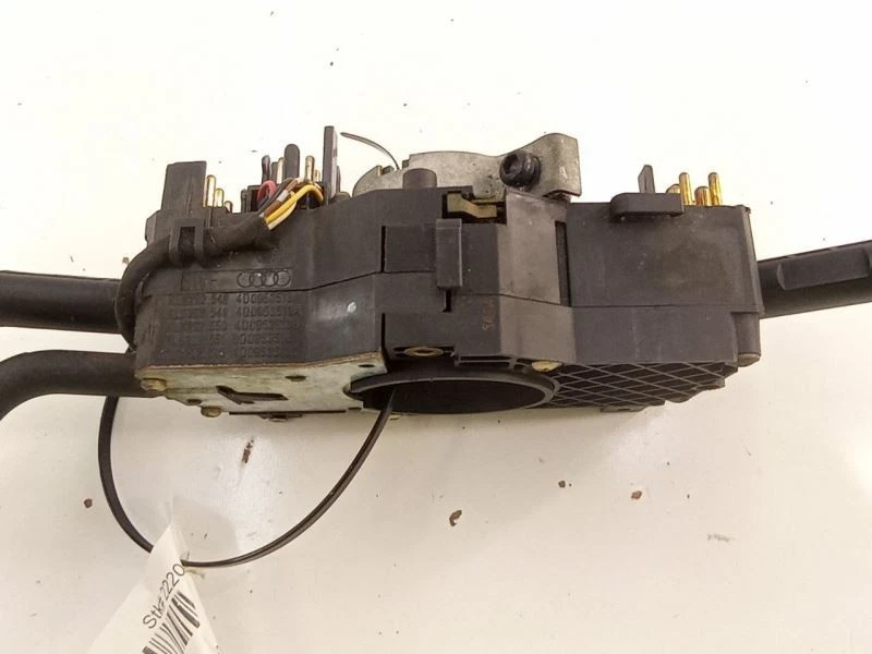 AUDI CABRIOLET 1997 COLUMNA DE DIRECCIÓN INTERRUPTOR MONTAJE LIMPIAPARABRISAS GIRO CRUCERO FABRICANTE DE EQUIPOS ORIGINALES USADO Foto 4 de 4