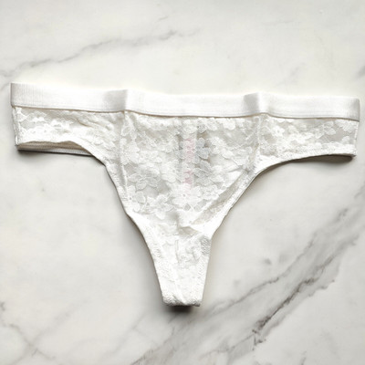 PINK Victoria's Secret Wear Everywhere Lace Thong Panty White SZ S/M
