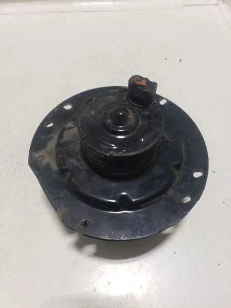 Blower Motor Front Thru 6/97 Fits 97 FORD E150 VAN 429292 - Image 2 of 4