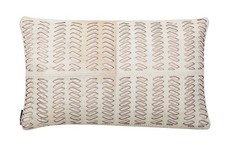 SAFAVIEH Dash Cowhide Pillow White