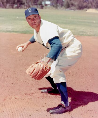 Foto 8x10 de la leyenda de los Dodgers de Brooklyn Pee Wee Reese. - Imagen 1 de 1