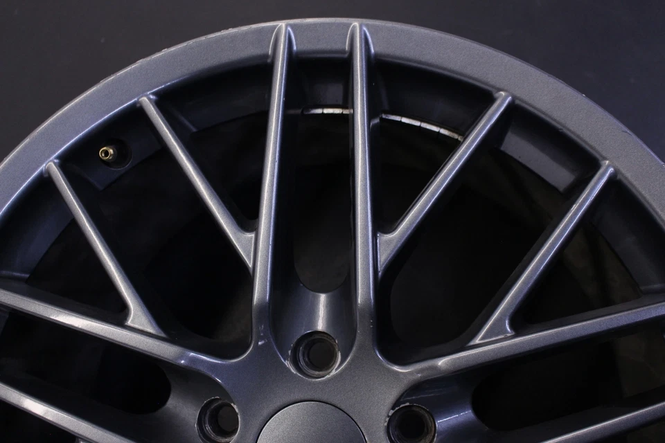 RUEDA RÉPLICA ESTILO CORBETA C6 ZR1 121G-916156 GUNMETAL 19X10 5X4,75 #1 Foto 3 de 4