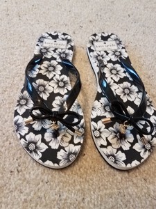 kate spade white flip flops