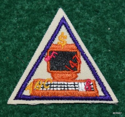 GIRL SCOUT - BROWNIE TRY-ITS IT - PURPLE - POINT, CLICK, GO