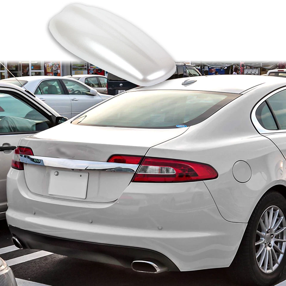 ANTENA FICTICIA AÉREA ALETA DE TIBURÓN ESTILO JAGUAR PINTADA DE BLANCO Foto 3 de 3