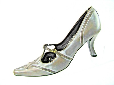 Stephanie Kelian Paris Pump Heels Women's 5.5 M US - 3.5 EURO- Beautiful France