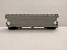 Atlas HO 1408-1 ACF 4650 3 Bay Centerflow Hopper Car Northern Pacific 76308