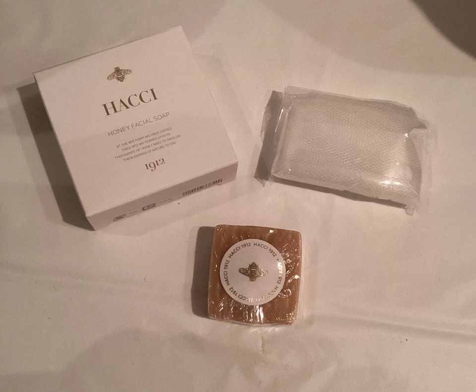 Jabón Facial Hacci Miel 25g y Juego de Mascarilla Hidratante Hoja Miel -Hecho en Japón Foto 2 de 4