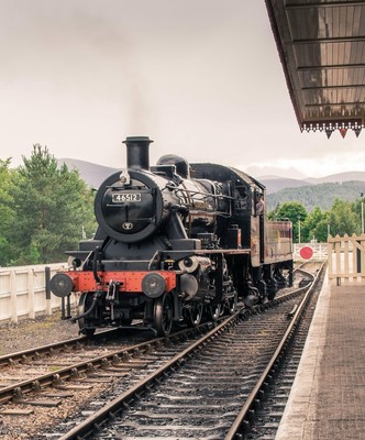 Strathspey Railway E.V. Cooper. Ivatt 2-6-0 2MT.   Steam locomotive Photo 8.5x11