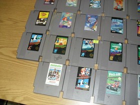 Lot of 28 NES games! Mario Bros Little Mermaid TMNT II The Arcade Game Hydlide
