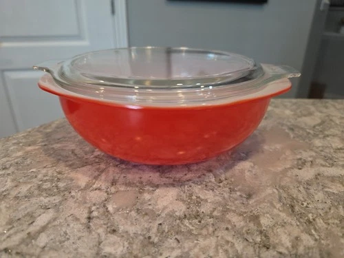 Vintage Pyrex Primary Red 2 Quart CASSEROLE BOWL #024, 10” W/ Lid