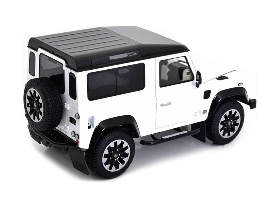 LCD Models 1:18 LAND ROVER DEFENDER 90 WORKS V8 70TH EDITION WHITE 2018 - Immagine 3 di 3