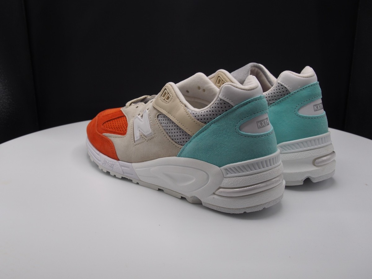 KITH Ronnie Fieg x New Balance 990V2 KITH Ronnie Fieg x New Balance 990V2