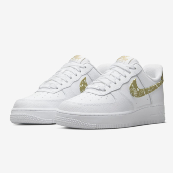 Nike WMNS Air Force 1 '07 Essential Shoes 