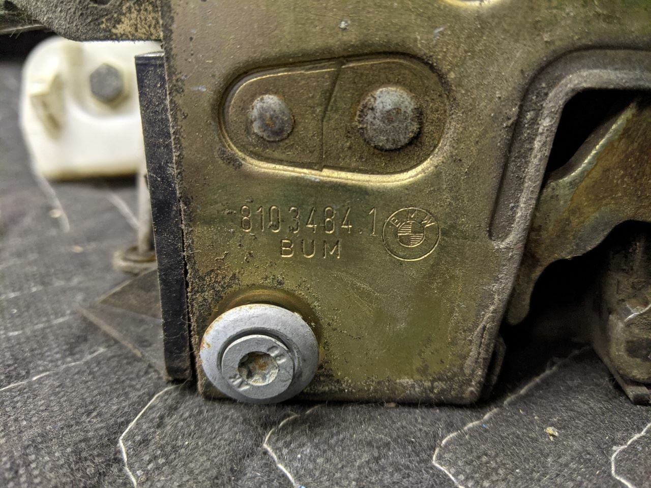 BMW E30 3-Series Convertible Door Lock Actuator Right Passenger 