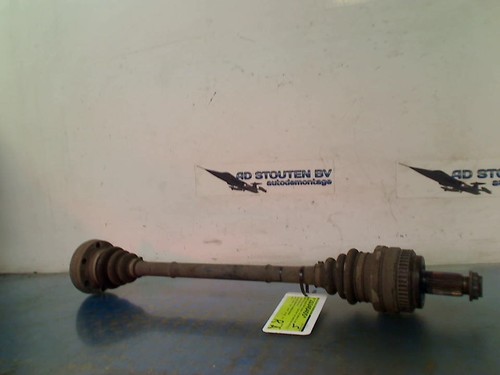 ANTRIEBSWELLE RECHTS HINTEN DRIVE SHAFT RIGHT REAR BMW 3 serie (E90) 2007