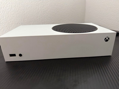 Xbox Series S 512GB,Original Controller,SCUF Instinct Pro sehr guter Zustand