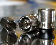 Wide Floating Seat 14x1.5 Titanium Lug Wheel Nut Locking Corvette Tesla F150